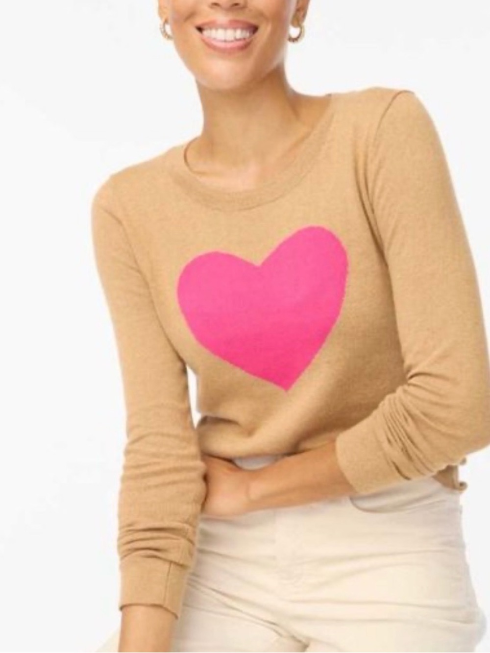 Women’s Camel Crewneck Sweater with Pink Heart NWT